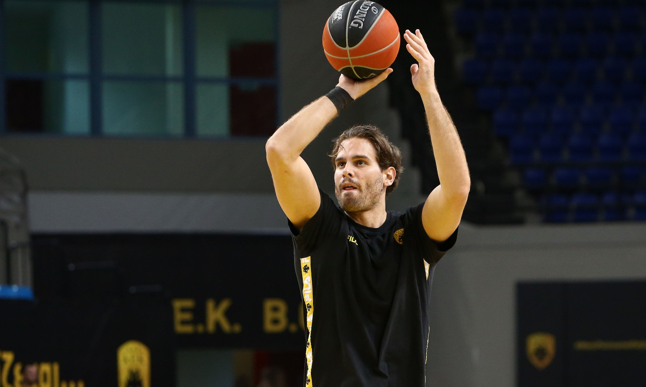 Απόλλων Πάτρας: Δικός του και επίσημα ο Μπόγρης (photos)