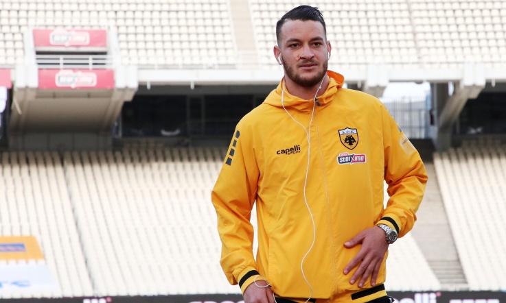 AEK: «Τέλειωσε» με Χνιντ - Λύθηκε το συμβόλαιο του