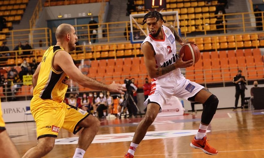 Κύπελλο Ελλάδας - Final Four 2022: Τα παραλίγο τρίποντα από το κέντρο από Ντόρσεϊ και Φλιώνη (video)