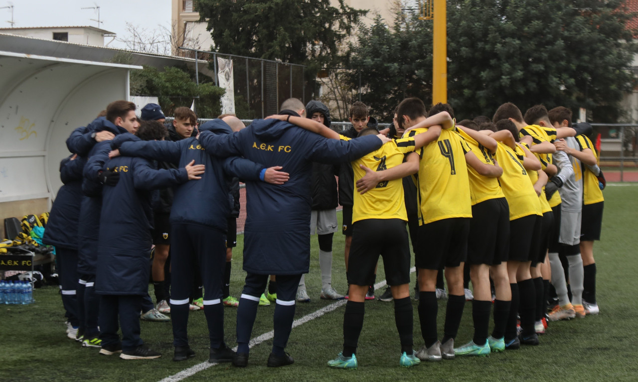 Καταγγελία-σοκ της ΑΕΚ: Ποδοσφαιριστής της Κ15 δέχτηκε επίθεση με μαχαίρι!