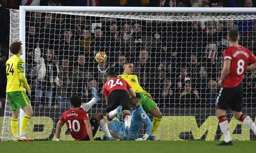 Premier League: Καθάρισε την Νόριτς η ασταμάτητη Σαουθάμπτον (videos)
