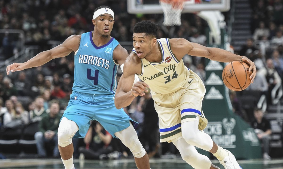 NBA: Επιστροφή στις νίκες για Μπακς - Εντυπωσιακή εμφάνιση από Γιάννη (photos+video)