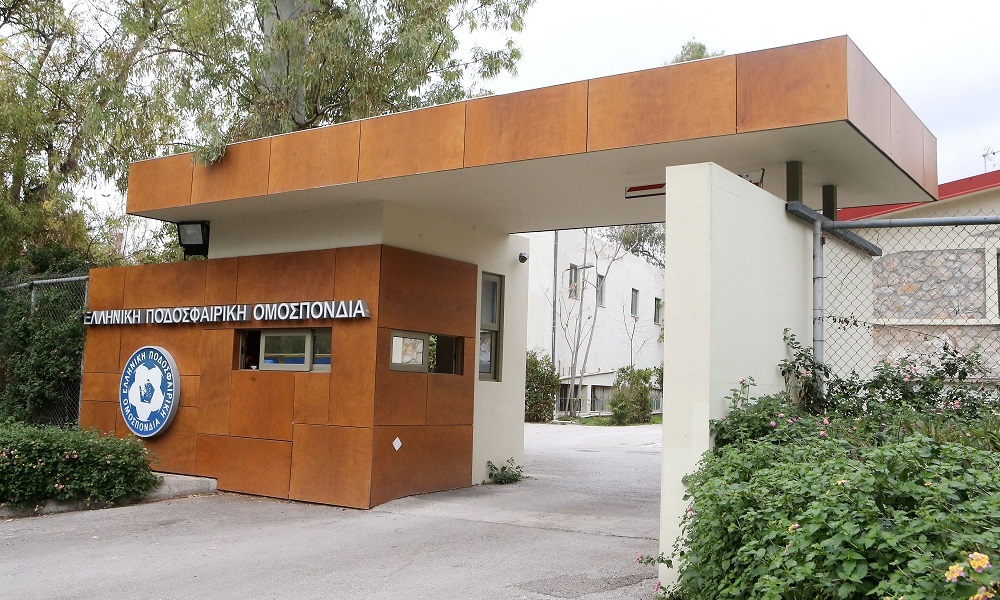 Νέα επίθεση ΕΠΟ σε Αυγενάκη - «Επιχειρεί δικτατορικές μεθόδους»