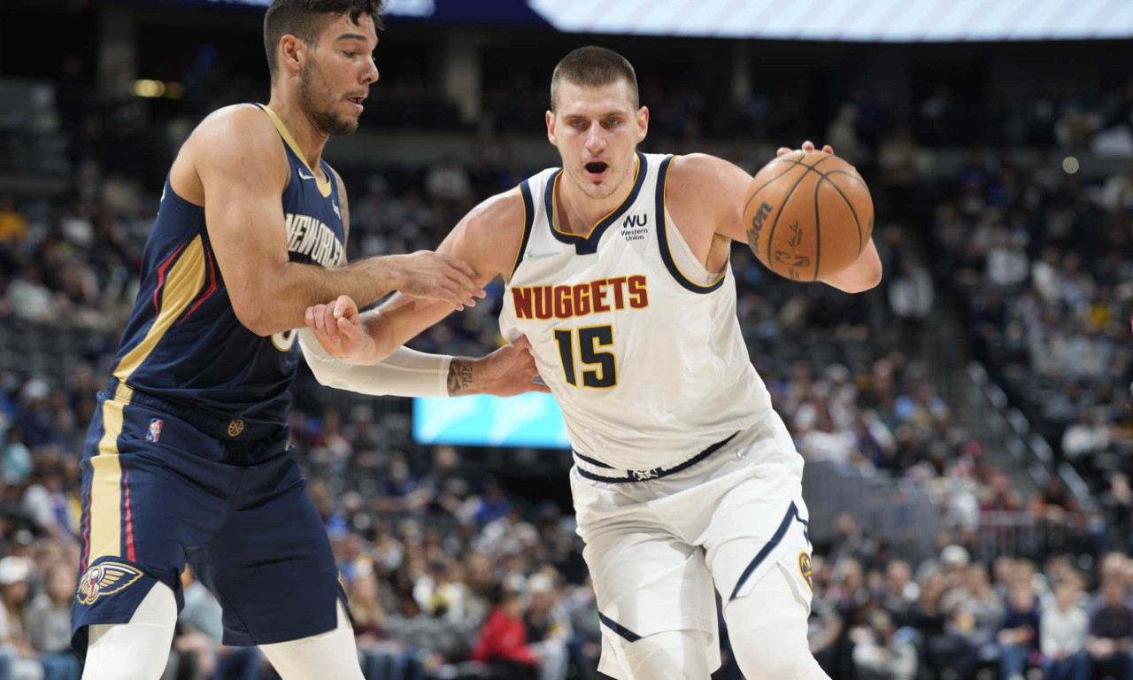 NBA: Η απίθανη εμφάνιση του Νίκολα Γιόκιτς (photos+video)