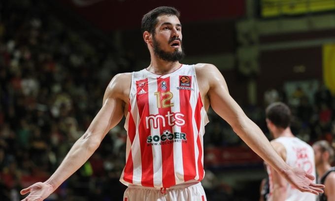 Κάλινιτς: «Θα ήταν ανόητο να πήγαινα στην Παρτιζάν»