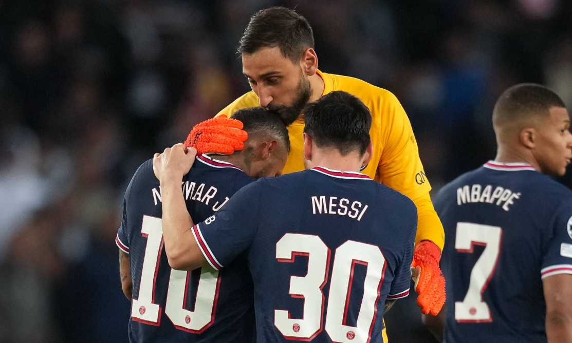 Παρί Σεν Ζερμέν: «Έκρηξη» Νεϊμάρ - «Δημοσιογράφοι απλά θέλουν να κάνουν όνομα» (video+photos)