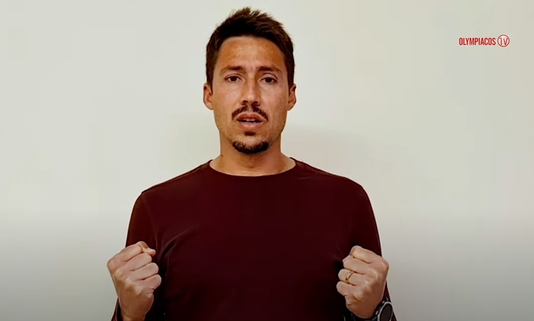 Ολυμπιακός: Οι ευχές των αρχηγών για τα 97α γενέθλια (video)