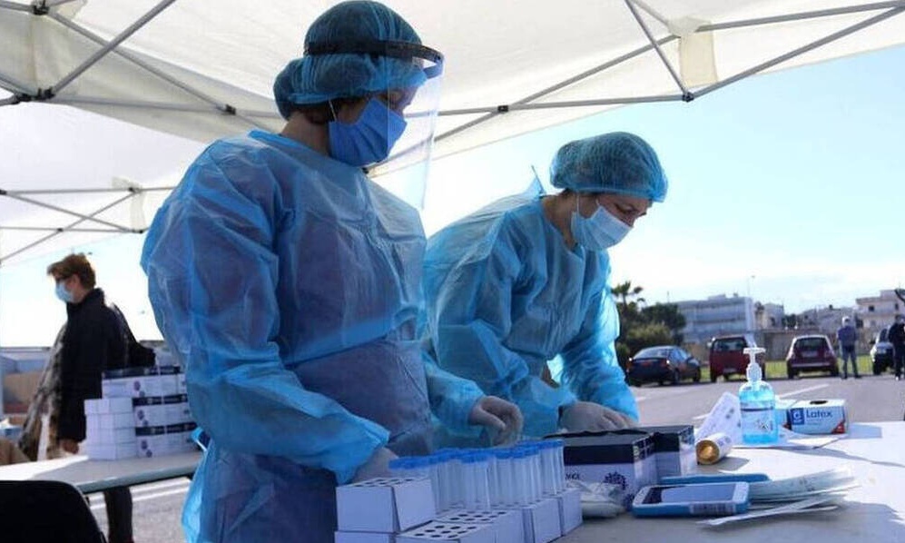 Κρούσματα σήμερα: 11.986 νέα ανακοίνωσε ο ΕΟΔΥ - 48 θάνατοι και 356 διασωληνωμένοι