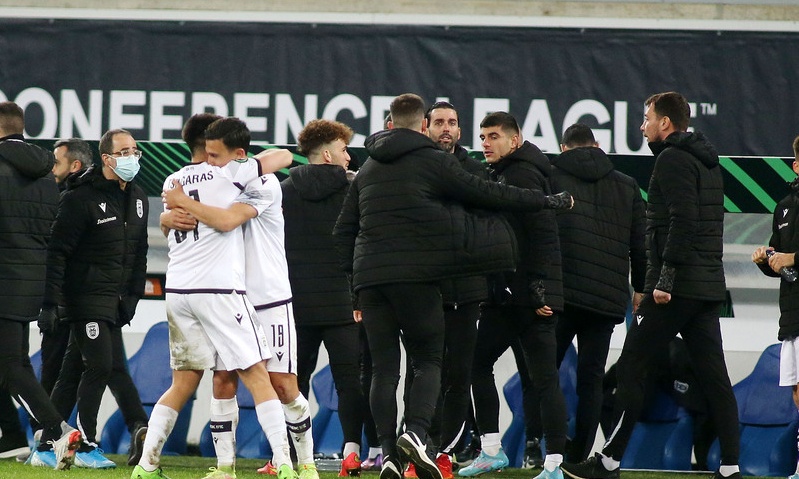 Γάνδη-ΠΑΟΚ 1-2: Οι πανηγυρισμοί των παικτών του «Δικεφάλου» και τρέλα στην εξέδρα! (video+photos)