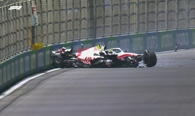 Formula 1: Εξελίξεις με Μικ Σουμάχερ - Τι θα γίνει με τη συμμετοχή του στον αγώνα της Κυριακής