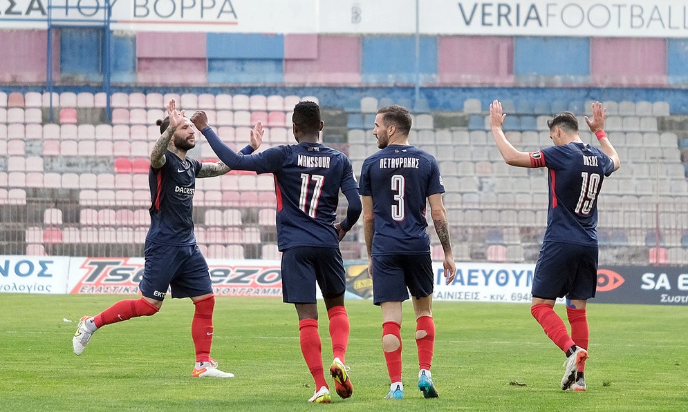 Super League 2: Αγκαλιάζει τον τίτλο η Βέροια, μετά τη γκέλα της ΑΕΛ