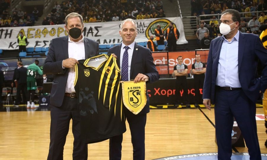 ΑΕΚ-Παναθηναϊκός ΟΠΑΠ: Η βράβευση του Α.Σ. Πέρα από την «Ένωση» (photos+video)