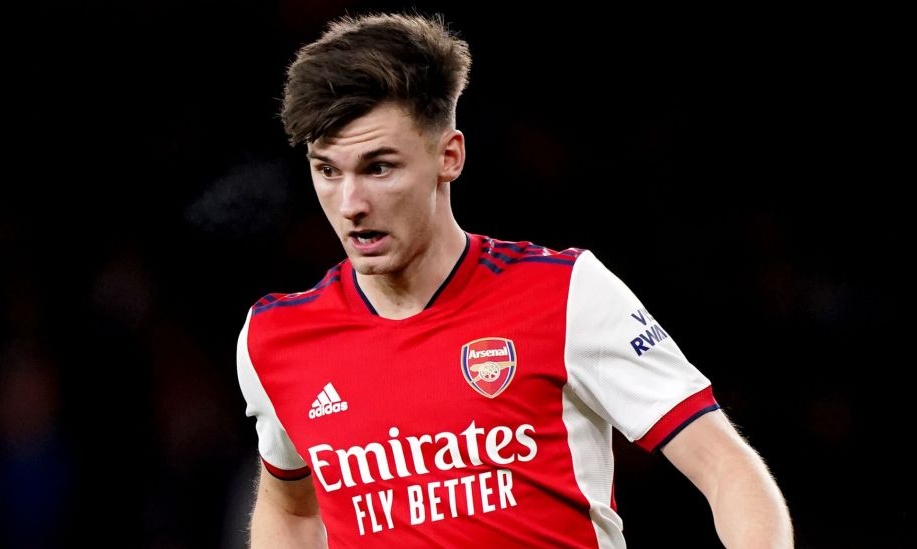 Άρσεναλ: Πλήγμα με Τίρνεϊ