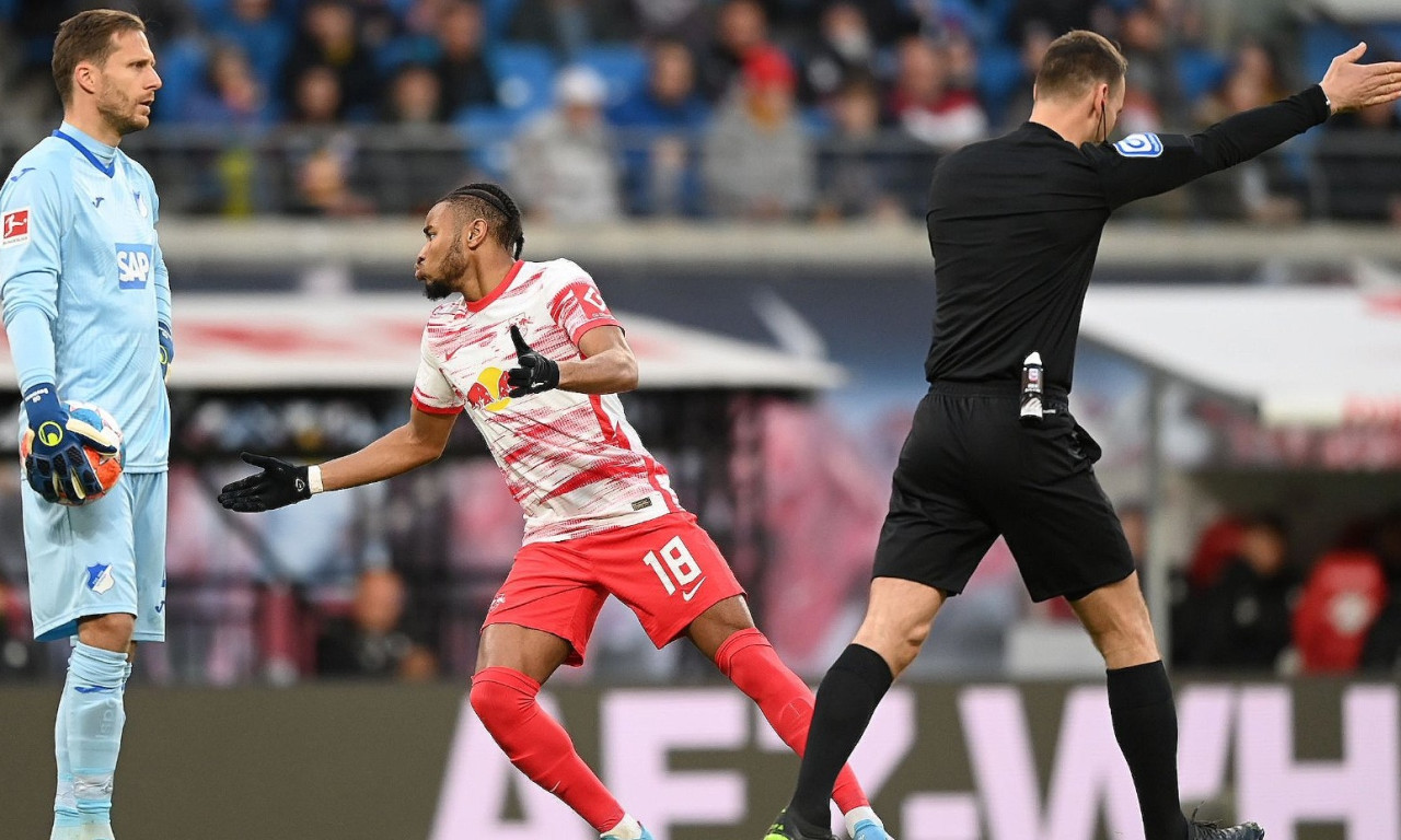 Bundesliga: Ένα βήμα πιο κοντά στο Champions League η Λειψία (video)