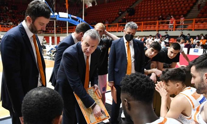 Ζούρος: «Είχαμε πολλά προβλήματα - Ευχαριστημένος από τους μικρούς»