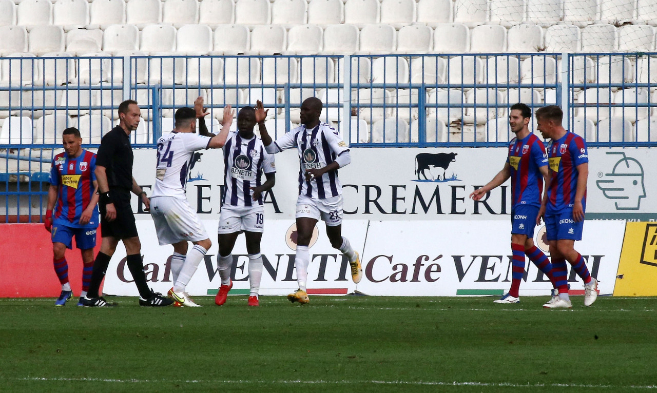 Super League: Ελπίζει στη 13η θέση ο Απόλλων Σμύρνης – Η βαθμολογία των πλέι άουτ