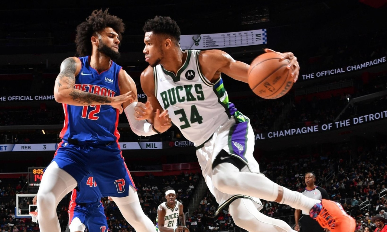 NBA: Βλέπει και πάλι το βραβείο του MVP ο Γιάννης Αντετοκούνμπο (video)