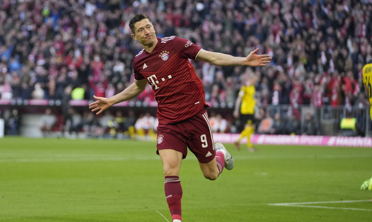 Μπάγερν-Ντόρτμουντ: Ο Λεβαντόφσκι σαν σε προπόνηση το 2-0 στο ντέρμπι (video)