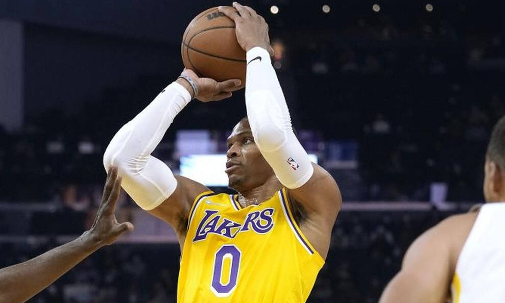 ΝΒΑ: Ξεκάθαρο μήνυμα Ουέστμπρουκ στους Λέικερς