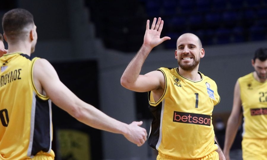 BCL: Οι 10 κορυφαίες ασίστ της σεζόν με πρωταγωνιστή τον Κίνο Κολόμ (video)