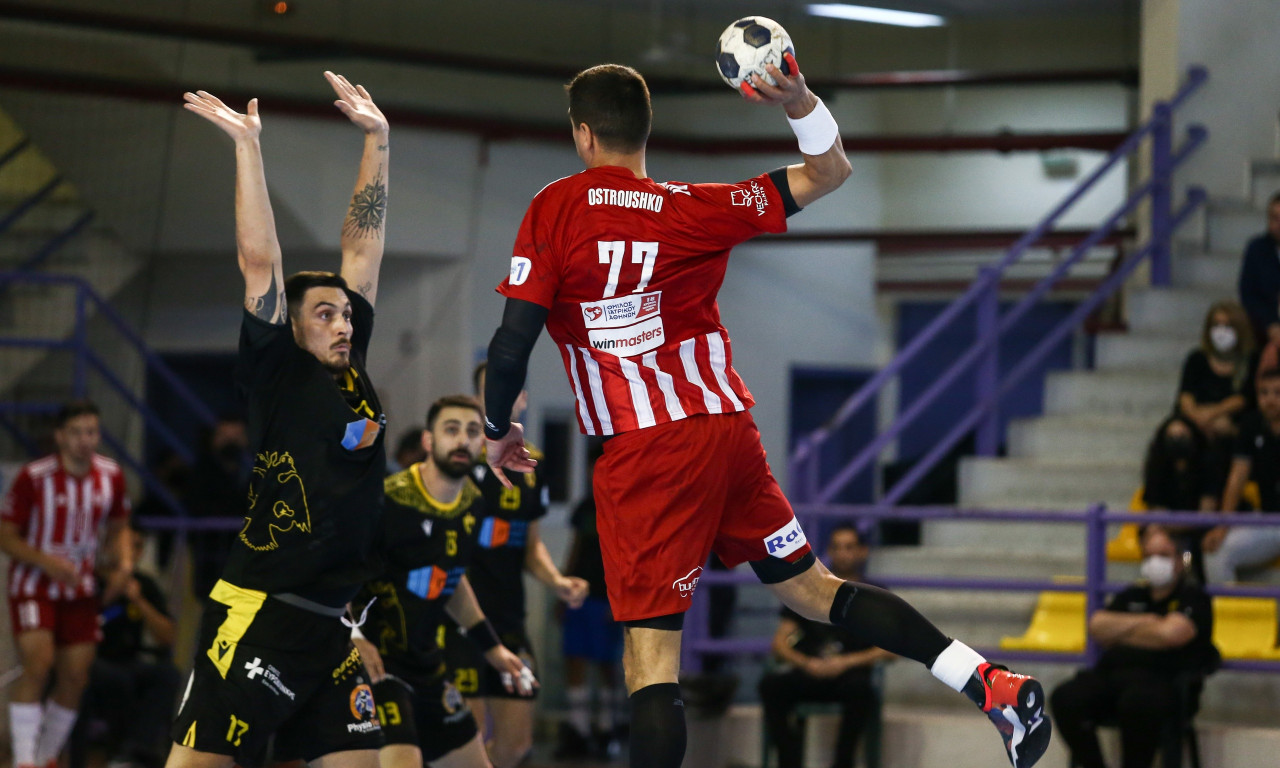 ΑΕΚ-Ολυμπιακός 26-29: Πρώτο βήμα από τους «ερυθρόλευκους» για τον τίτλο (videos+photos)