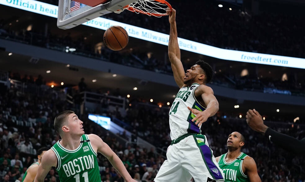 Μπακς: Κάλεσμα στον κόσμο στο αεροδρόμιο για να εμψυχώσει τους παίκτες πριν το Game 5