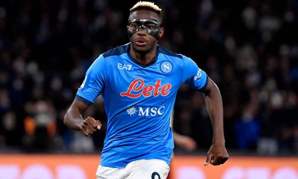 «Μάχη» για Οσιμέν στην Αγγλία!