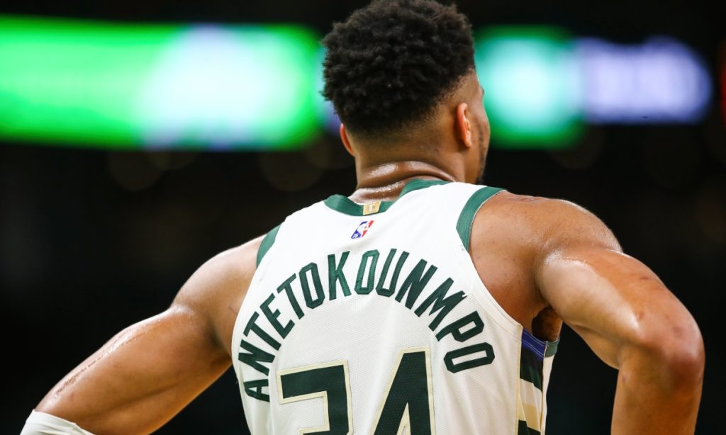 Γιάννης Αντετοκούνμπο: Ολοκληρώθηκε το εντυπωσιακό γράφιτι του Έλληνα σταρ στο Μιλγουόκι (photos)