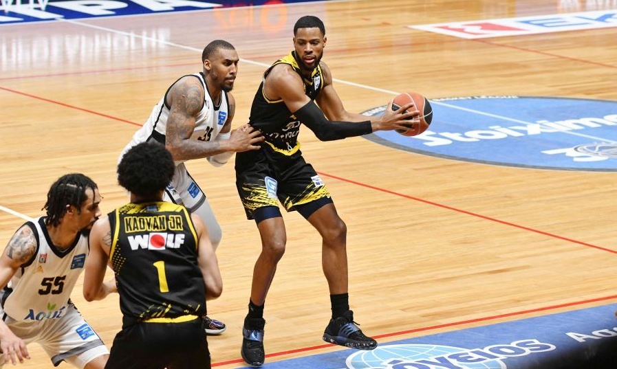 Απόλλων Πατρών-Άρης 74-73: Ανατροπή στην Πάτρα - Με Παναθηναϊκό στα playoffs ο «Αυτοκράτορας»