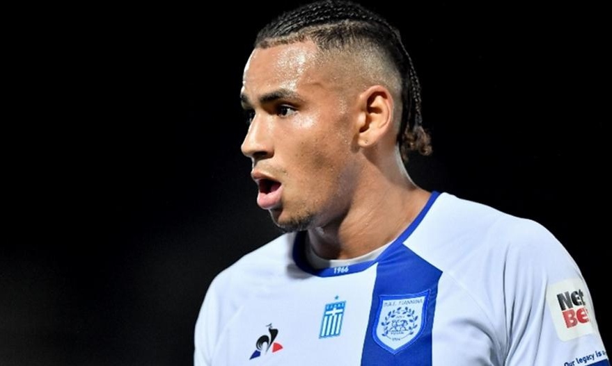 ΠΑΣ Γιάννινα: Απρόοπτο με Περέα - Στο νοσοκομείο ο Κολομβιανός επιθετικός