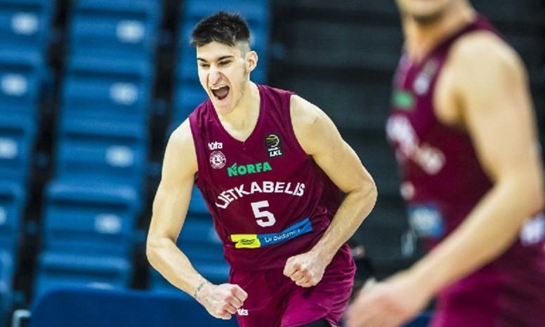 Ο κομβικός Καλαϊτζάκης απειλεί την κυριαρχία της Ζαλγκίρις στη Λιθουανία (video)