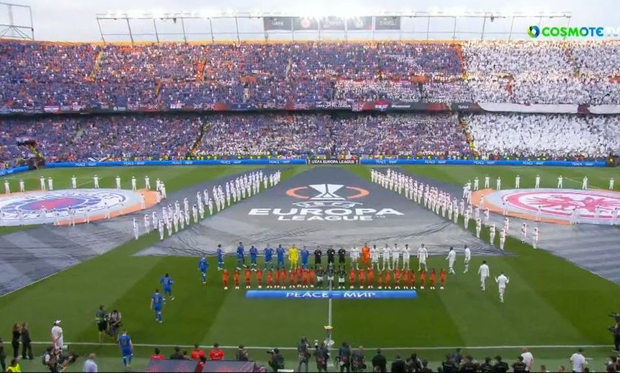 Τελικός Europa League: Μαγική ατμόσφαιρα από τους φίλους της Άιντραχτ και της Ρέιντζερς (videos)