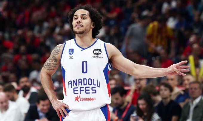 Λάρκιν: «Μεγάλο σουτ ο Μίτσιτς, χρειαζόμασταν τον Μπράιαντ»