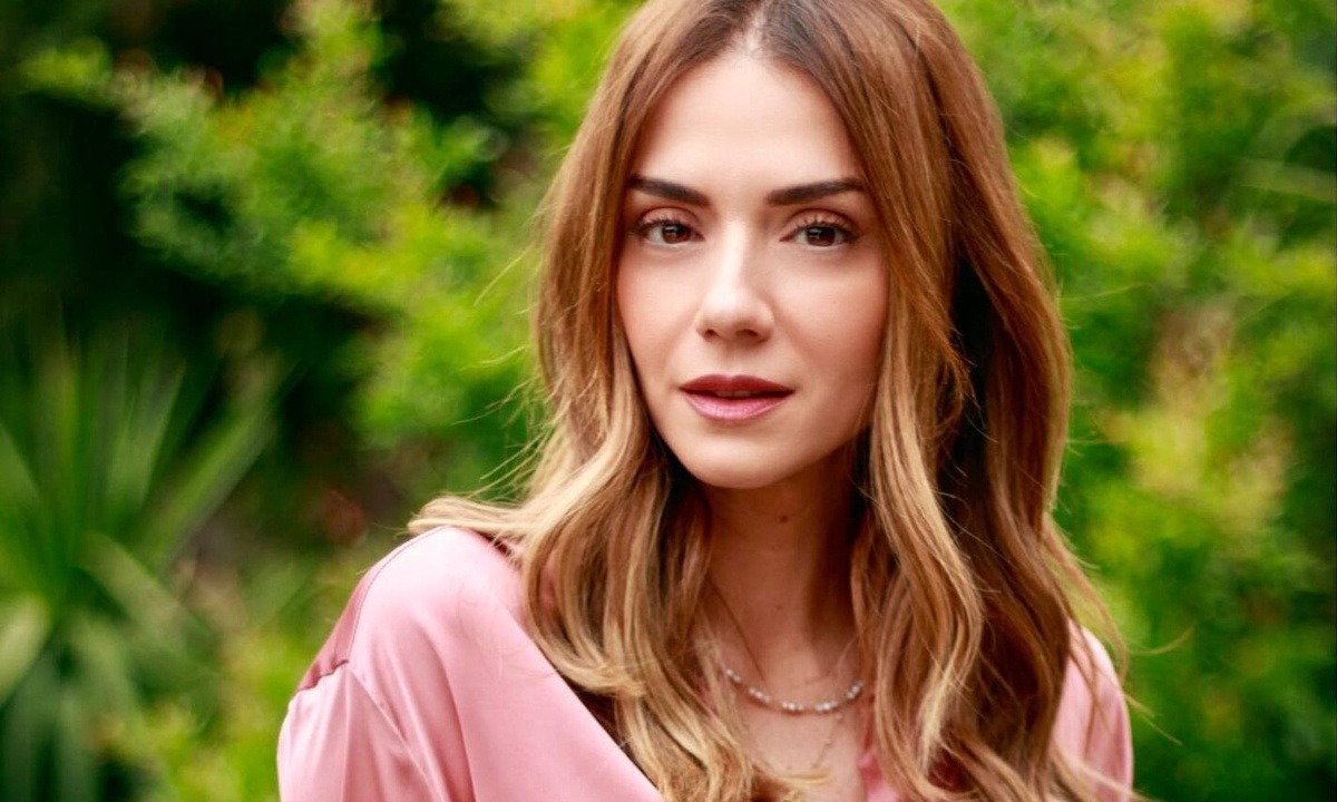 Βάσω Λασκαράκη: Οι πρώτες φώτο με μαγιό για φέτος είναι το κάτι άλλο