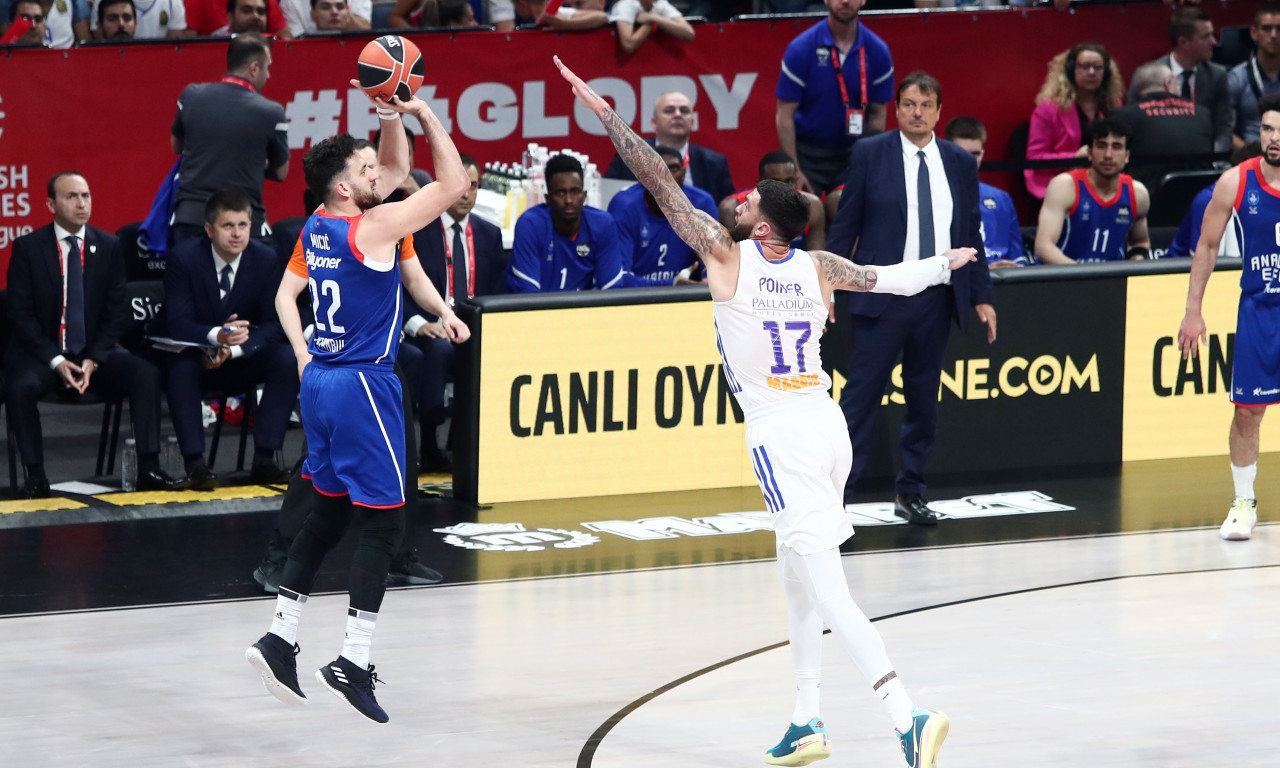 Ρεάλ Μαδρίτης-Αναντολού Εφές 57-58: Οι Τούρκοι πρωταθλητές Ευρώπης ξανά!