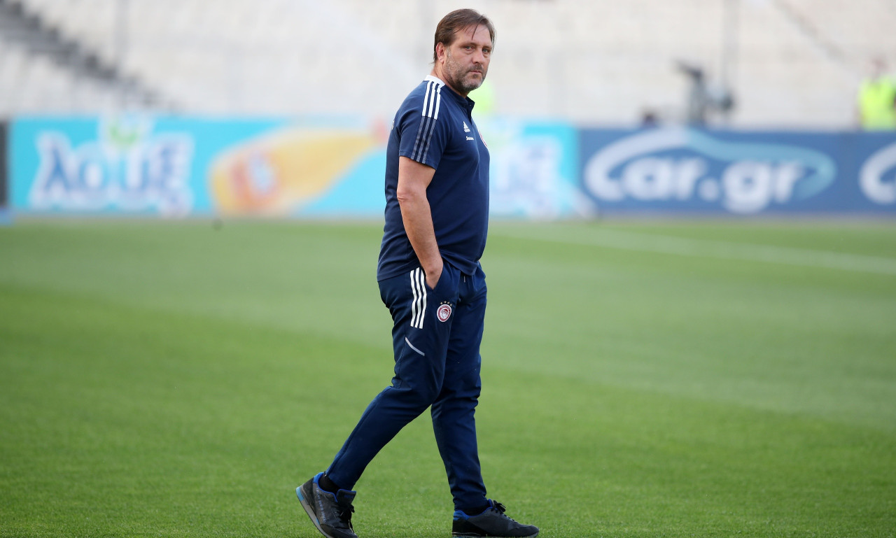 Μαρτίνς: «Απολύτως δεσμευμένος στον Ολυμπιακό – Αρνήθηκα πιο συμφέρουσες προτάσεις»