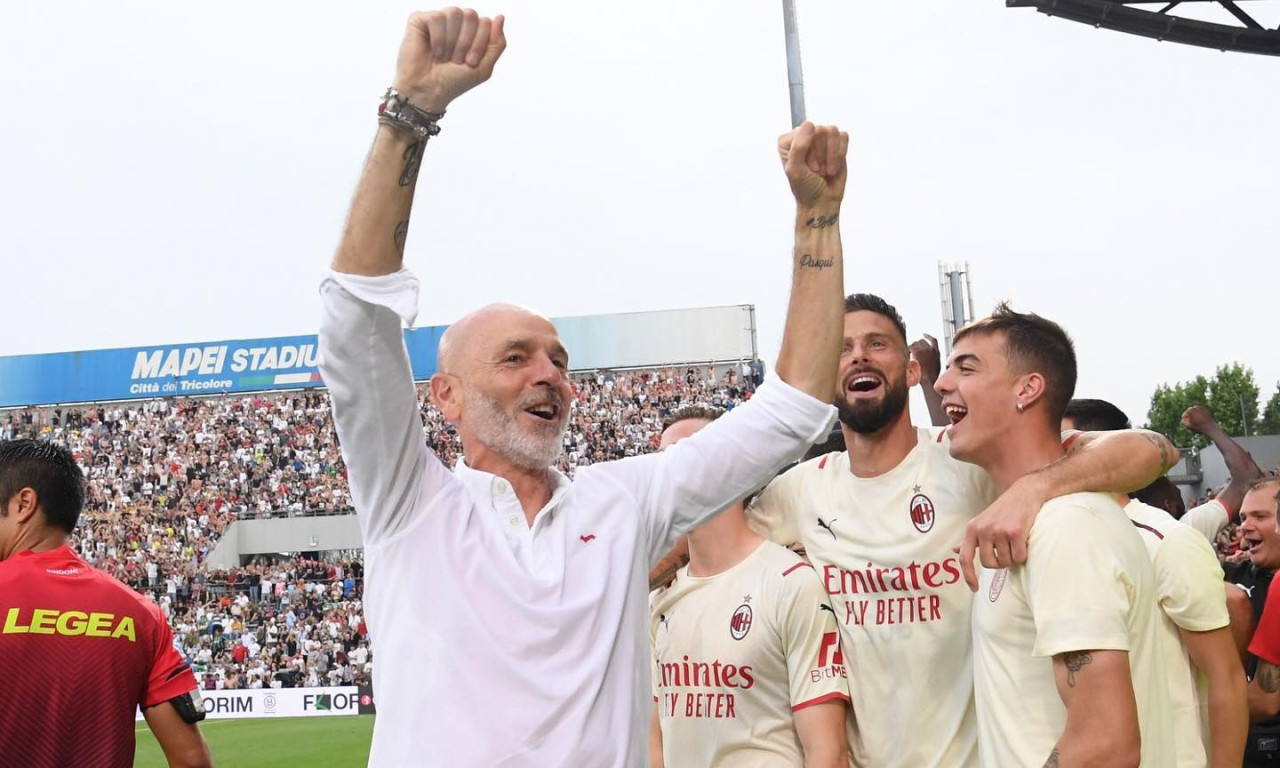 Μίλαν: Απίστευτο σκηνικό με Πιόλι - Του έκλεψαν το μετάλλιο στους πανηγυρισμούς (video)