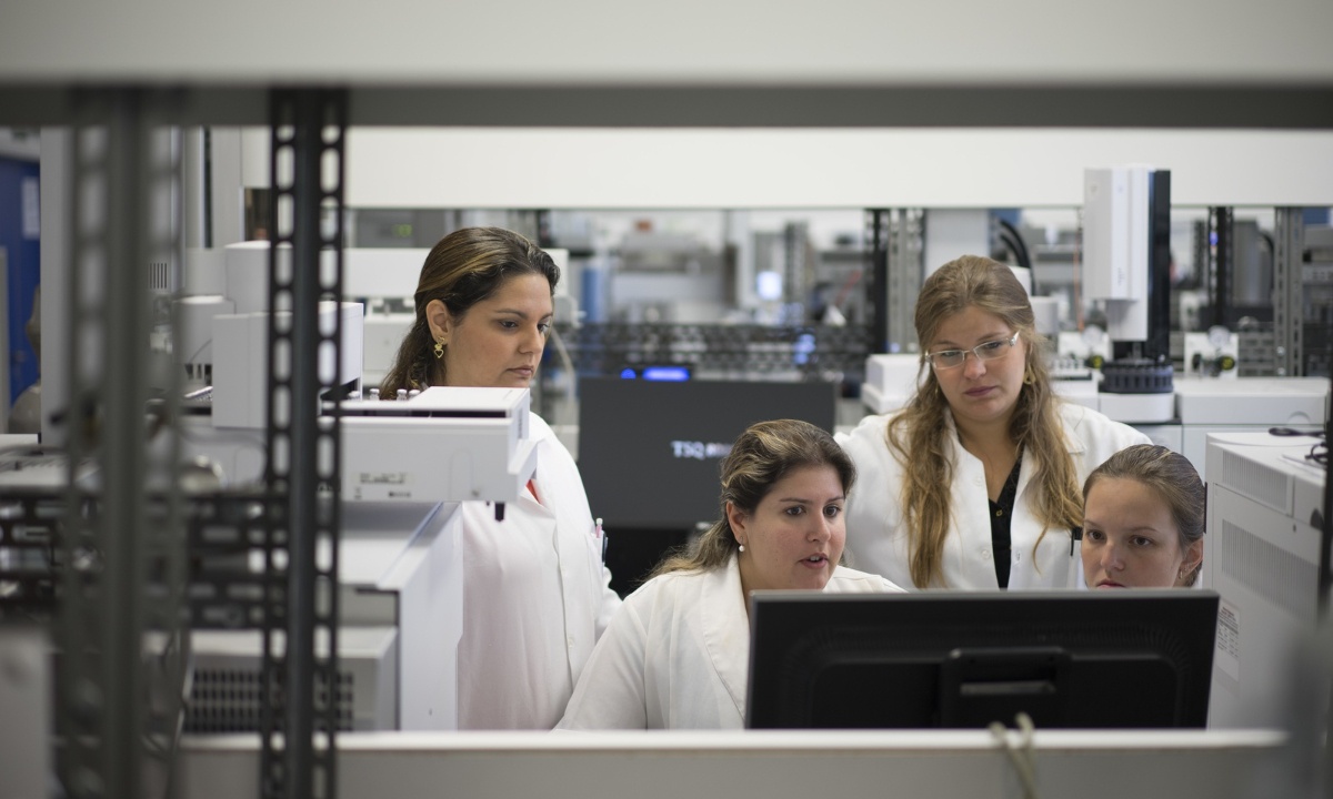 Ευλογιά των πιθήκων: Χωρίς φρένο η εξάπλωση - Επανέρχονται μάσκες, καραντίνες και εμβόλια