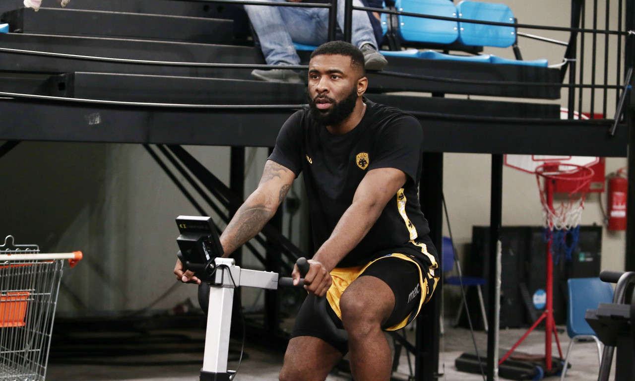 ΑΕΚ: Τέλος ο Λάνγκφορντ - Αναχώρησε για τις ΗΠΑ ο Αμερικανός