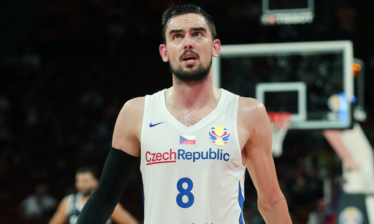 Φουντώνουν οι φήμες για επιστροφή του Σατοράνσκι στην Μπαρτσελόνα - Γευμάτισε με τον Γιασικεβίτσιους