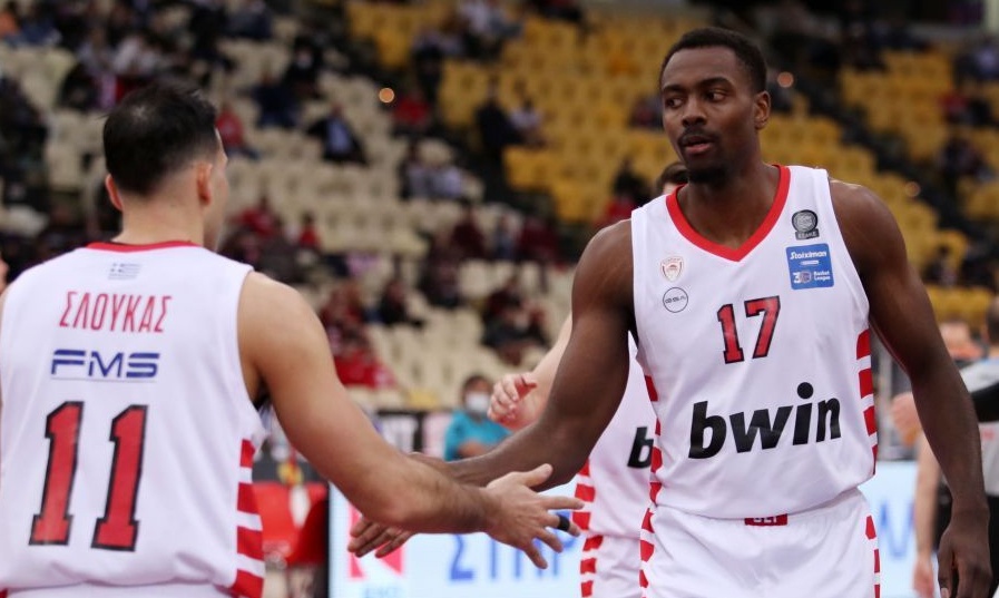 Ολυμπιακός: Το σχόλιο του Ζαν Σαρλ για πιθανή αποχώρηση από τους «ερυθρόλευκους»