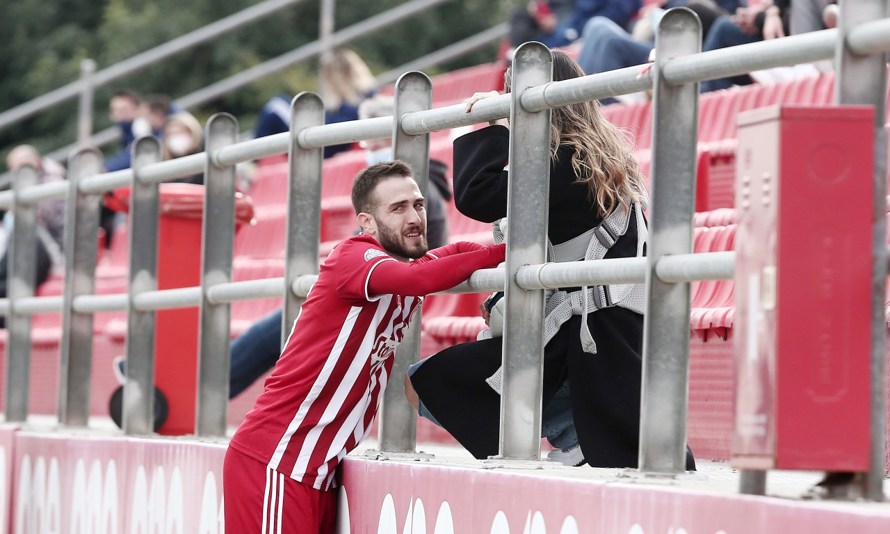 Ολυμπιακός: Βάπτισε τον γιο του ο Φορτούνης (photos)