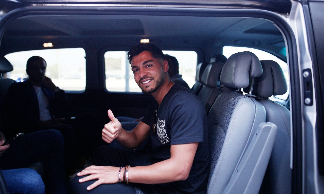 Σοάρες: Έφτασε στη Θεσσαλονίκη ο Πορτογάλος – «Χαρούμενος που ήρθα στον ΠΑΟΚ»