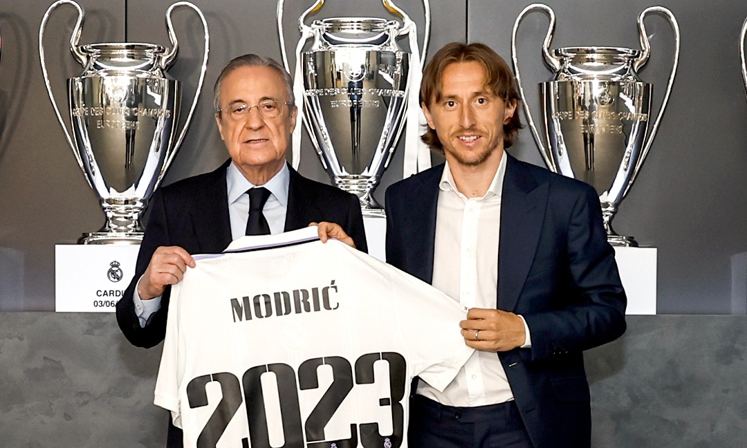 Ρεάλ Μαδρίτης: Ανανέωσε και επίσημα ο Μόντριτς