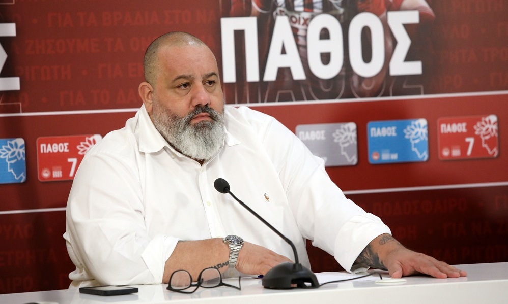 Απάντηση με καρφιά από Καραπαπά - «Ο Ολυμπιακός επιλέγει, δεν επιλέγεται»