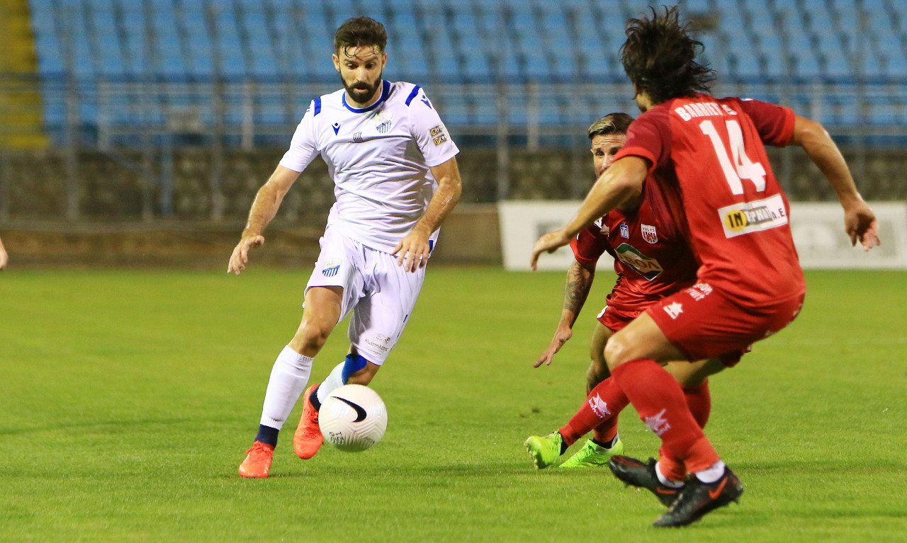 Super League 2: Δίνει «γη και ύδωρ» για Βασιλόγιαννη η Καλαμάτα