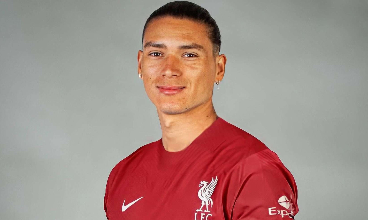 Λίβερπουλ: Ολοκληρώθηκε η «βόμβα» με Ντάργουιν Νούνιες