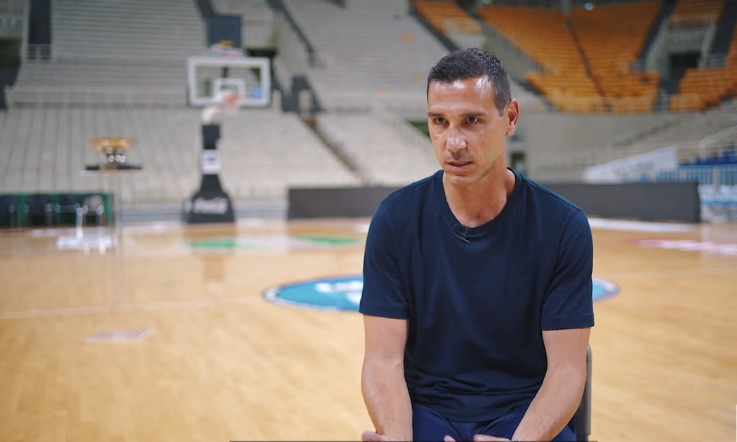 Νίκος Ζήσης στον ΟΠΑΠ: «Το 1987 άλλαξε τη ζωή όλων μας» (video)