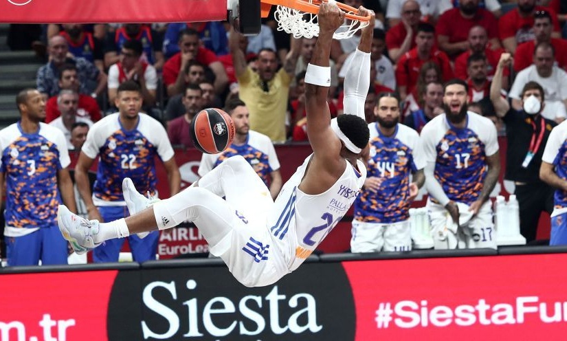 Ρεάλ Μαδρίτης-Μπαρτσελόνα 81-74: Πήρε το «κλάσικο» και στέφθηκε ξανά «Βασίλισσα» Ισπανίας! (video)