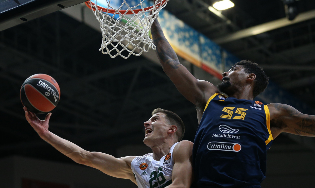 Βίρτους Μπολόνια: Κλείνει τον Μίκι, ενδιαφέρον για τον Πολονάρα